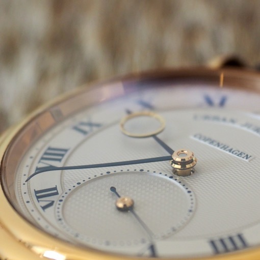 Breguet 5907 vs Urban Jurgensen Ref.8: Ay&Ty Style